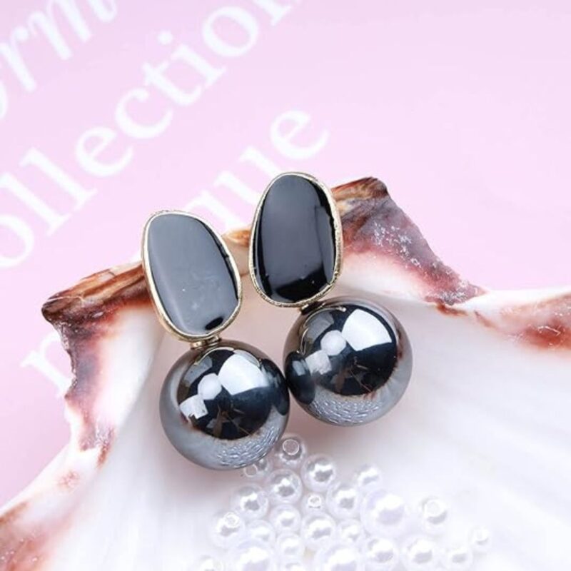 Korean Black Pearl Drop Earrings - Image 4