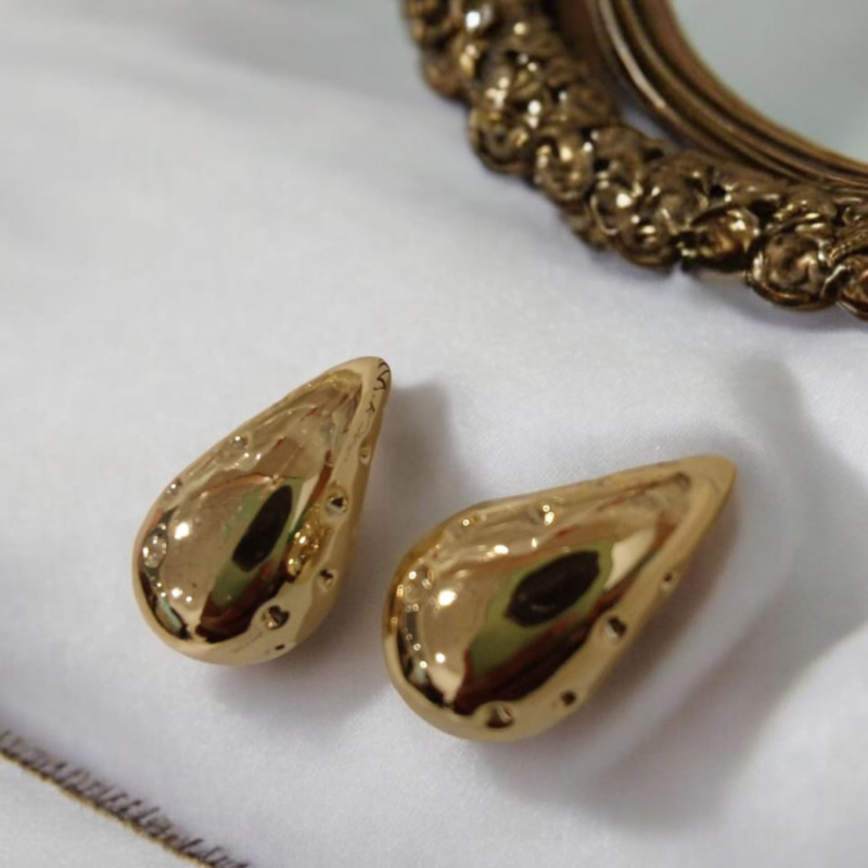 Golden Tea Drop Earrings - Image 2