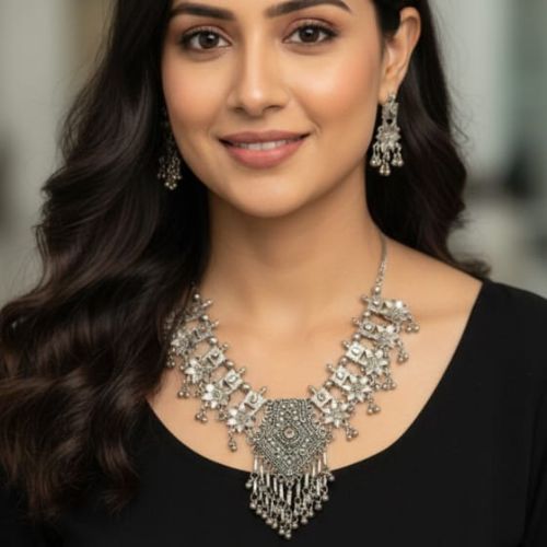 118Flower Style Oxidised Heavy Jewellery Set