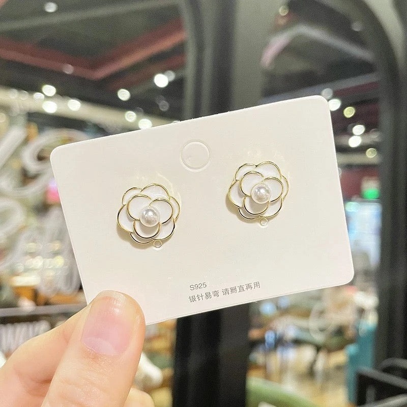 JJK 46 Gold-Plated Zircon and Pearl Drop Earrings