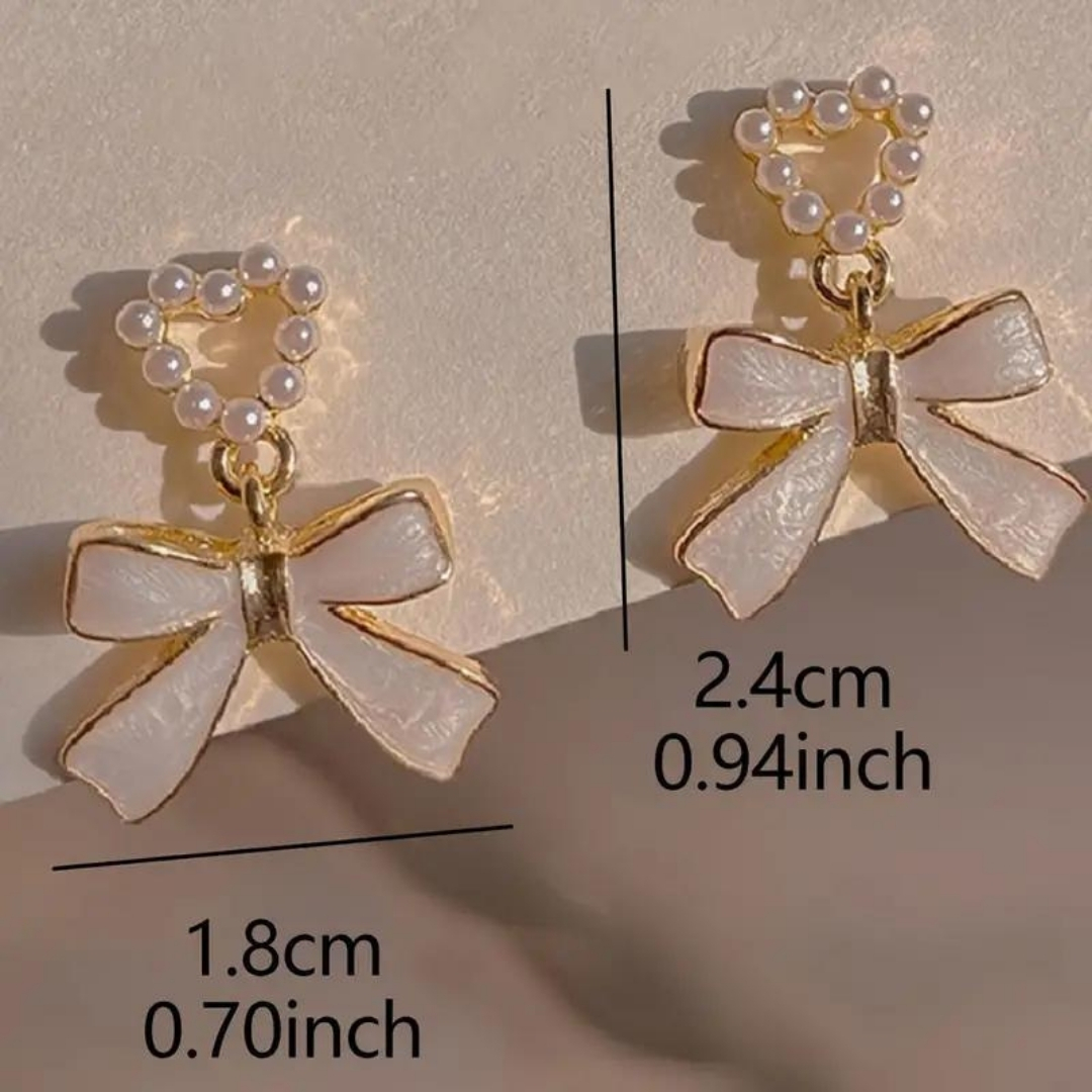 Pearl Heart and Bow Drop Earrings - Image 3