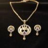 180gold-plated pendant and earring set
