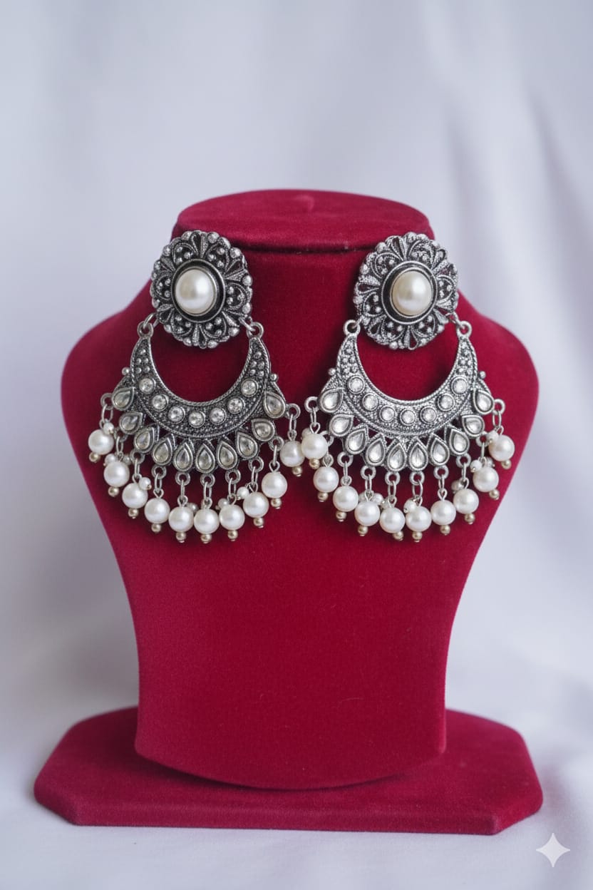 Ox 28Two Toned earrings.