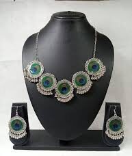 Beautiful peacock necklace - Image 3