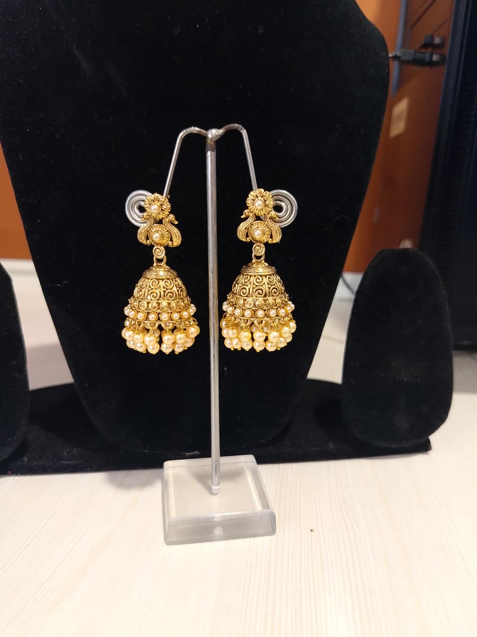Jhumka earrings - Image 2