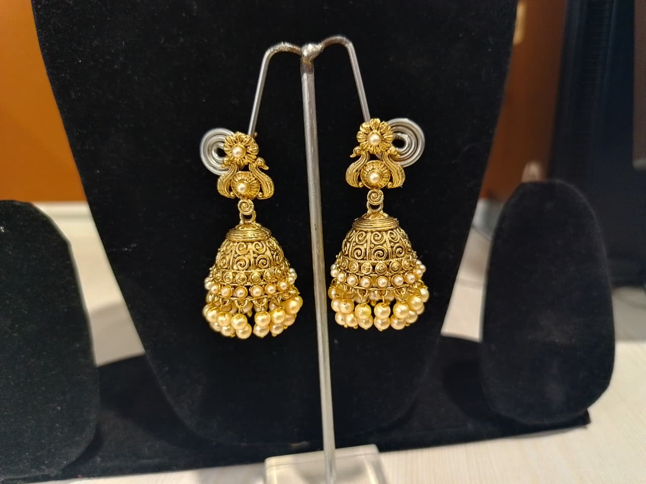 Jhumka earrings - Image 3