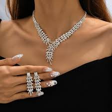 Mystic Leaf AD Necklace Set - Image 2