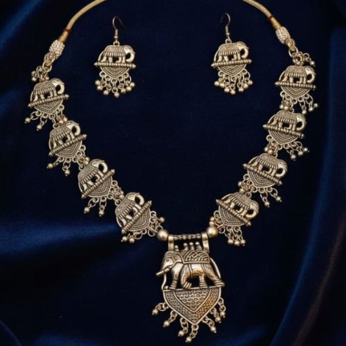 546 temple matte gold-plated elephant necklace set with matching earrings. - Image 3