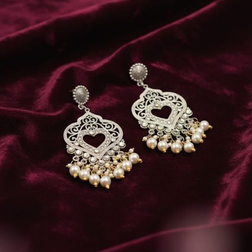 584 oxidised silver-plated earrings - Image 4