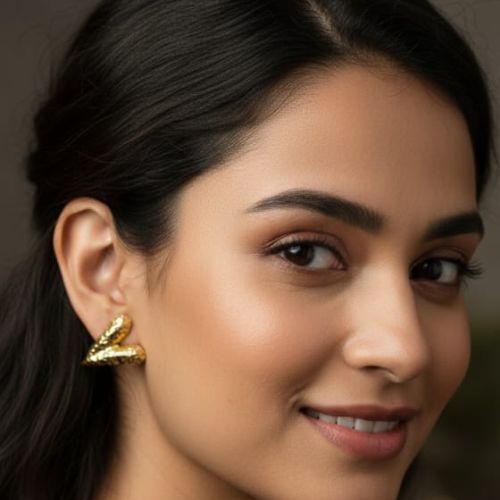 N12 Gold Color Heart Figured Earrings